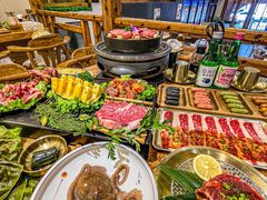 -青瓦餐厅·生鱼片·韩园烤肉(西塔店)