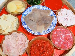 土货招牌九大碗-山悦里 山野·鲜火锅(罗斯福广场店)