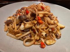 -香港财记(汇励99城市公园店)