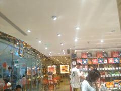 大堂-VENCHI 闻绮(北京国贸商城店)