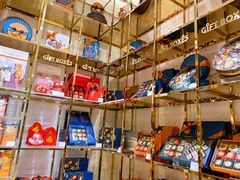 -VENCHI 闻绮(北京国贸商城店)