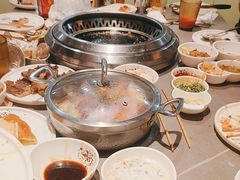 -黑金·寻焰自助百汇·烤肉·火锅(中街店)