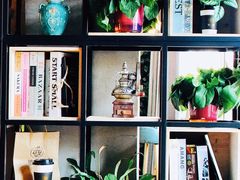 -ZING COFFEE 镜咖啡