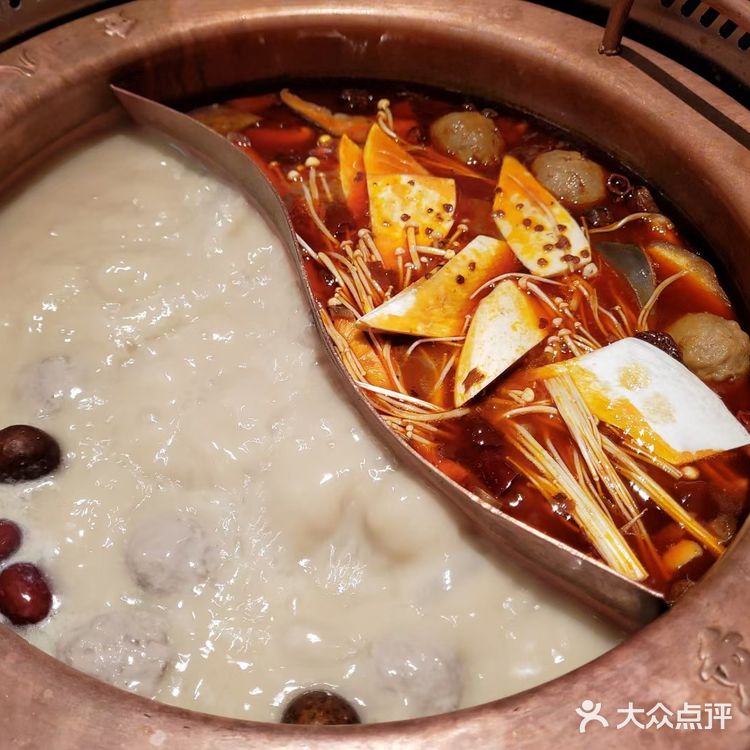 房山龙湖天街也有重八牛府之乐不思蜀啦