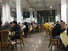 大堂-标记美食新鲜猪杂(兴南大道店)