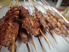 -毛辣果·贵州红酸汤牛肉火锅(西单店)