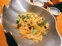 东北大拉皮-95号酱骨·一块豆腐(展春园西路店)
