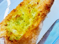 餐前面包Bread-Golden Lily河内巴黎法越料理餐厅(建国西路店)