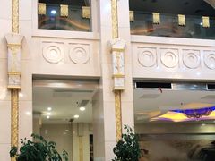 -碧中海汤泉汗蒸酒店