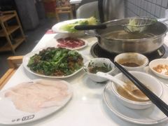 -八合里牛肉火锅(新洲店)