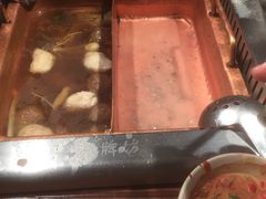 -老牌坊云南鱼豆花火锅(嵩山店)