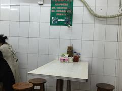 大堂-小胖子馄饨店(洪兴路店)