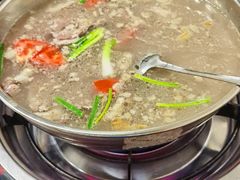 -老石黑山羊毛驴肉火锅(金凯广场店)