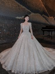 -艾米丽婚纱礼服