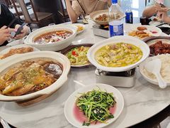 -阿峰饭店·本地土菜馆·农家土鸡煲·一品神仙鸡(报福店)