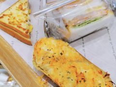 可颂三明治-罗森尼娜(德思勤店)