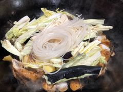 -边江铁锅炖鱼(振八街店)