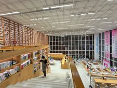 -朵云书院(滴水湖店)