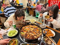 -鸿顺老铁锅美蛙鱼府(解放碑店)