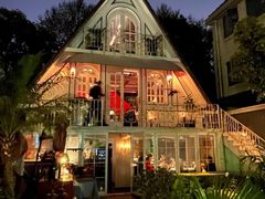 -弦月窗LUNETTE BY AMANDA(复兴路店)