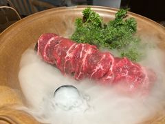 -三出山火锅(南京万象天地店)