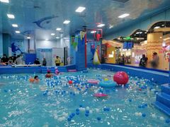 -楠木种子游泳馆(李沧万达店)