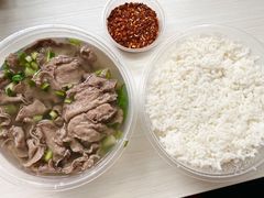-乐山食古香跷脚牛肉