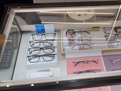 -沫芮眼镜·蔡司·依视路·尼康明月(环创店)