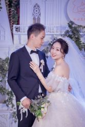 -莫小姐婚纱