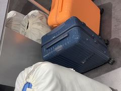 -文艺复兴百货(米兰大教堂广场店)