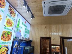 -李东农庄(中南百草园地标店)