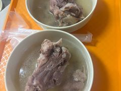 -周震馄饨