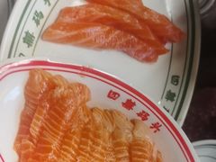 -四囍码头海鲜烧烤自助火锅(外滩南京东路悦荟广场店)