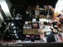 -贺贺新娘造型婚纱店