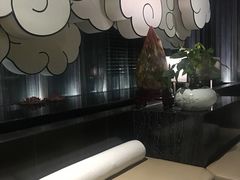 -新盈光·云会所(百丈东路店)