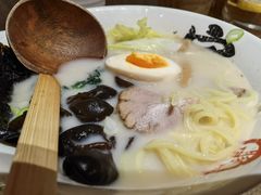 -无敌家现熬骨汤拉面(颐堤港店)
