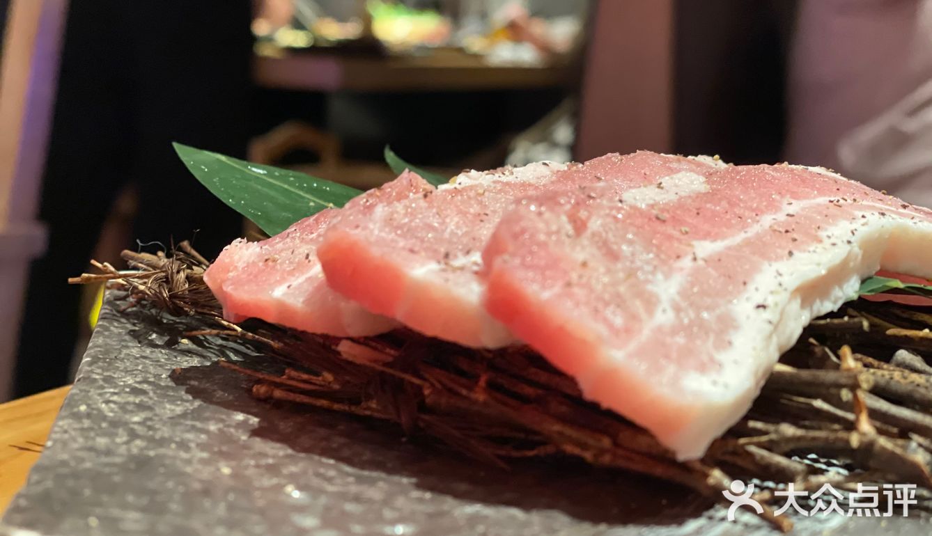 集合集合，吃肉肉……