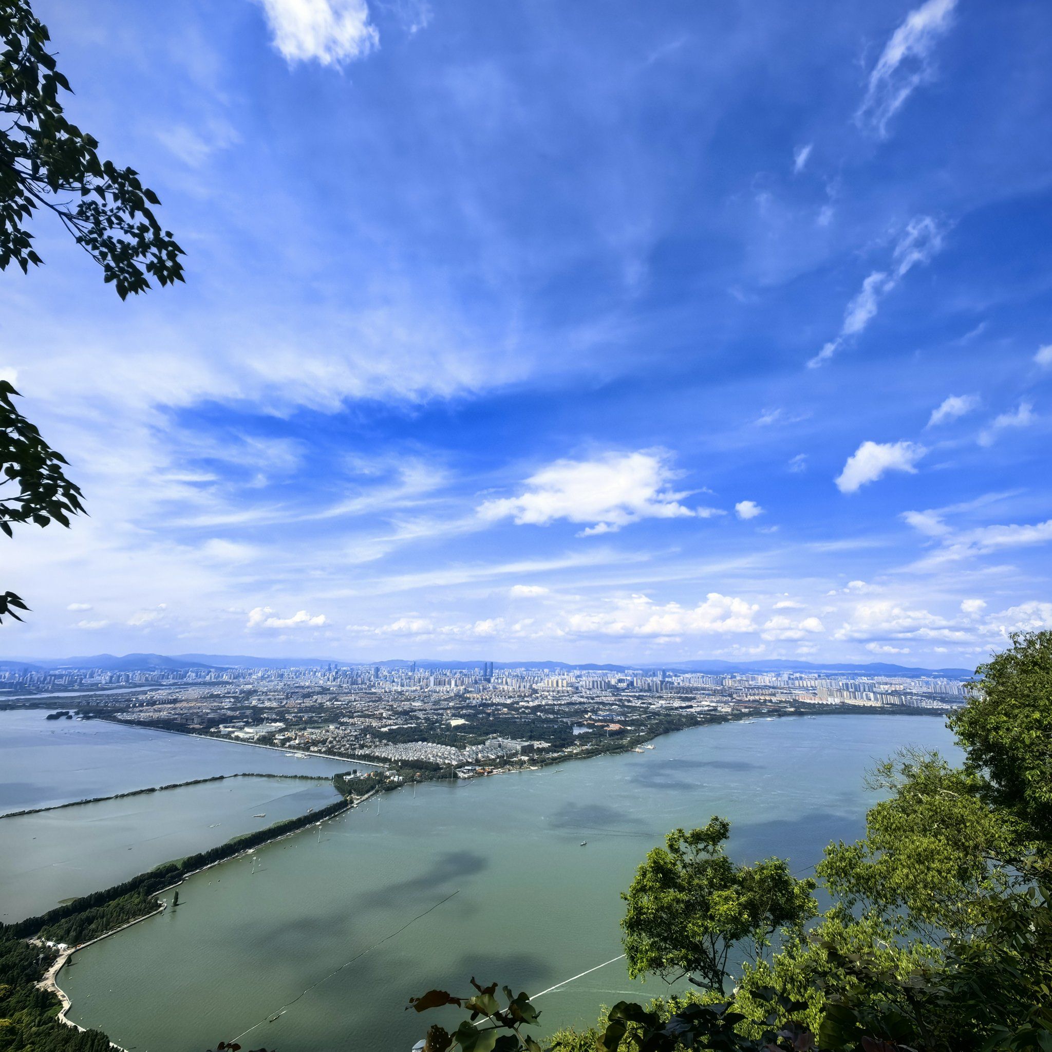 昆明西山公园,滇池索道,登高望远美景尽收眼底!