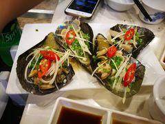 -虾弄弄海派小龙虾·牛羊蝎子火锅