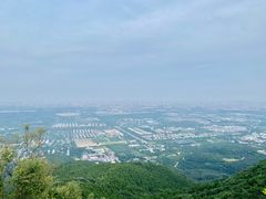 -鬼笑石后山停车场