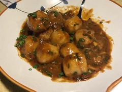 -铜锣湾·有麝自然香(重庆新天地店)