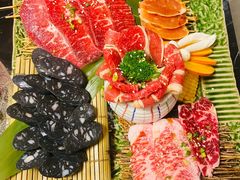 -山川小町·极番烧肉(新地假日广场店)