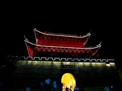 -巴陵广场