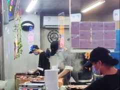 -三头牛·潮汕牛肉生蚝火锅 (夏湾店)