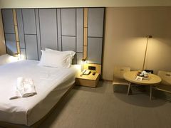 -全季酒店(上海徐家汇肇嘉浜路店)