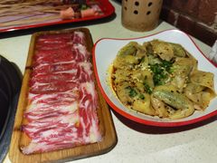 -钢管厂五区小郡肝串串香火锅(梅川路店)