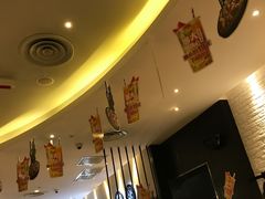 -必胜客(武汉欢乐谷店)