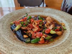 -鸽舞笙平金牌烧鸽子·融合菜(鲁谷店)