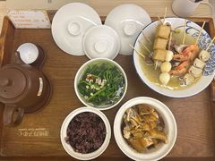 -雪梅月子中心(华侨城店)