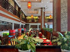 -侬佳蒸菜馆(听潮店)